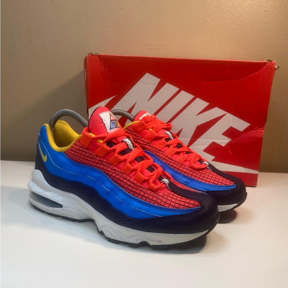 🔥 NIKE AIR MAX 95 NOW “ SPIDER-MAN “ WOMENS SZ 8 KIDS SZ 6.5 AV2278-600